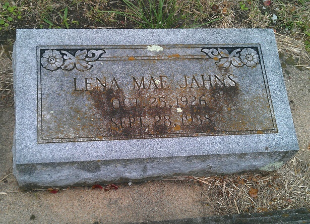 Lena Mae Jahns