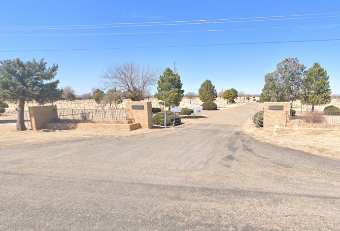 Westlawn Memorial Park Entrance, Hutchinson County, Texas