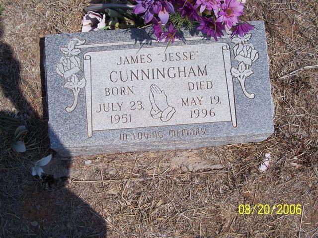 Tombstone of James Cunningham (1951-1996)