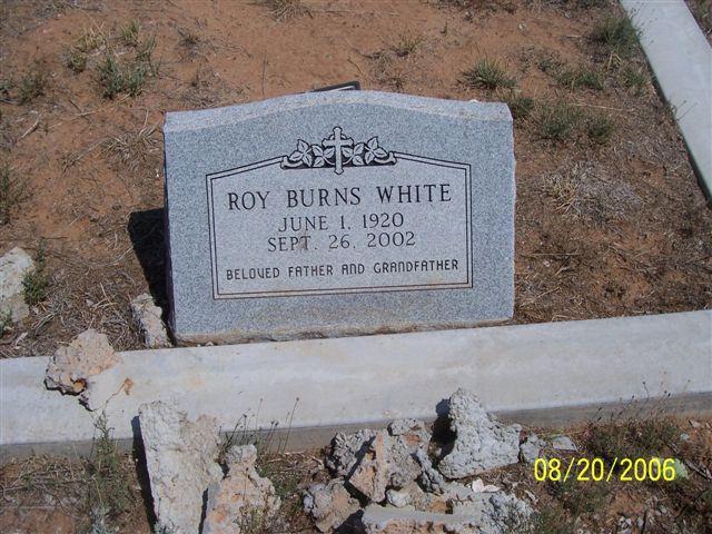 Tombstone of Roy Burns White (1920-2002)