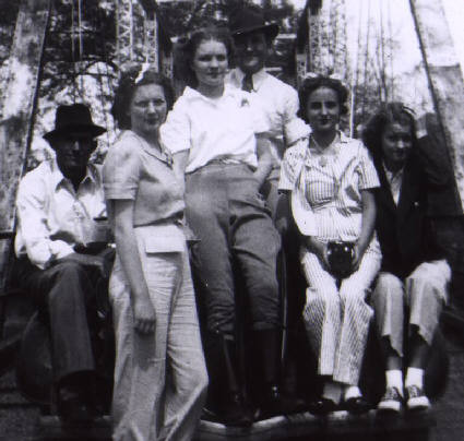 Joe Nelson, Jeanette Nelson, Margaret Brooks, Floyd Tompkins, June Nelson, Nelwyn Brown, Panola County, Texas